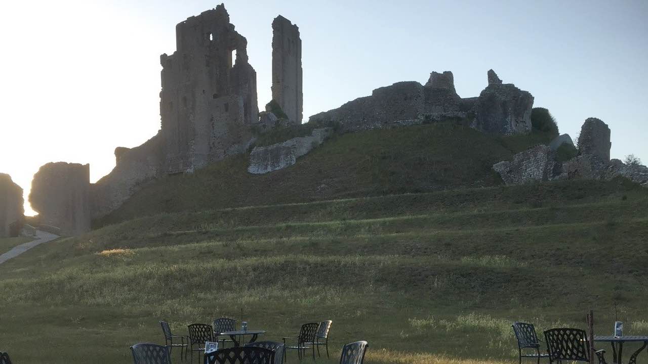 Picnic in the Castle